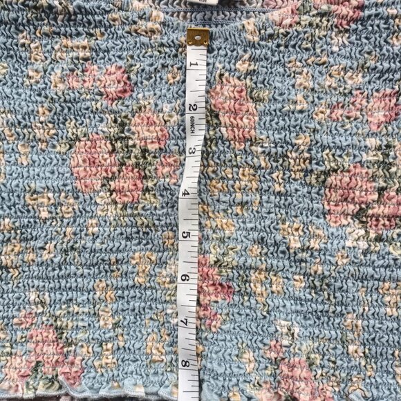 100% Cotton-Linen Blend American Eagle Baby Blue Floral Smocked Crop Top - Picture 6 of 12